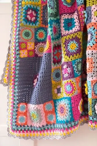 Cherry Heart Vintage Sweethearts Blanket Yarn Pack