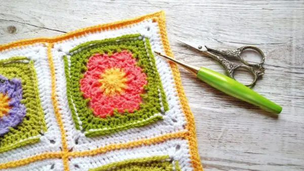 Furls April Flowers Baby Blanket Yarn Pack - Image 5