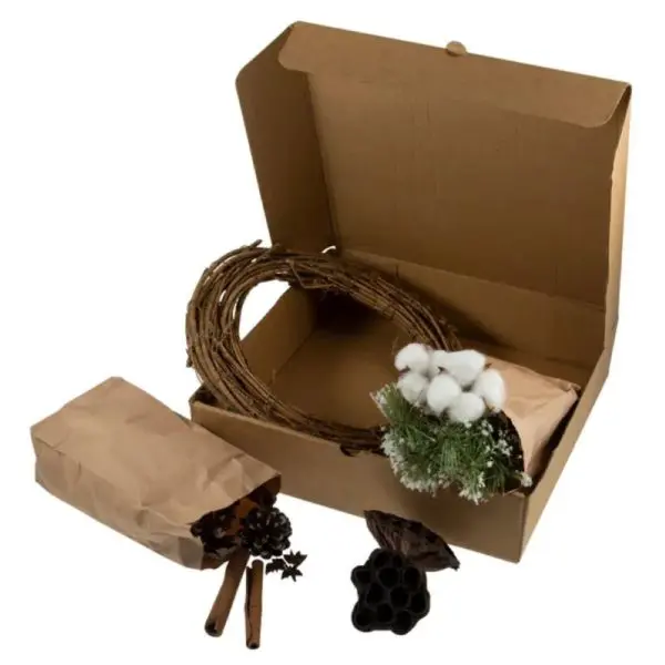 Fragrant Foliage Wreath Kit 30cm