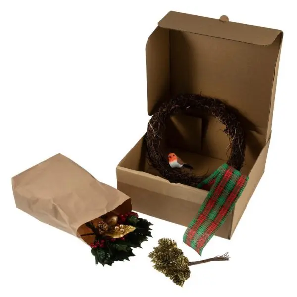 Traditional Tartan Wreath Kit 20cm