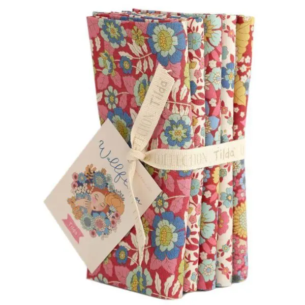 Tilda Wallflower Burgundy/Pink 50 x 55cm Fabric Fat Quarters