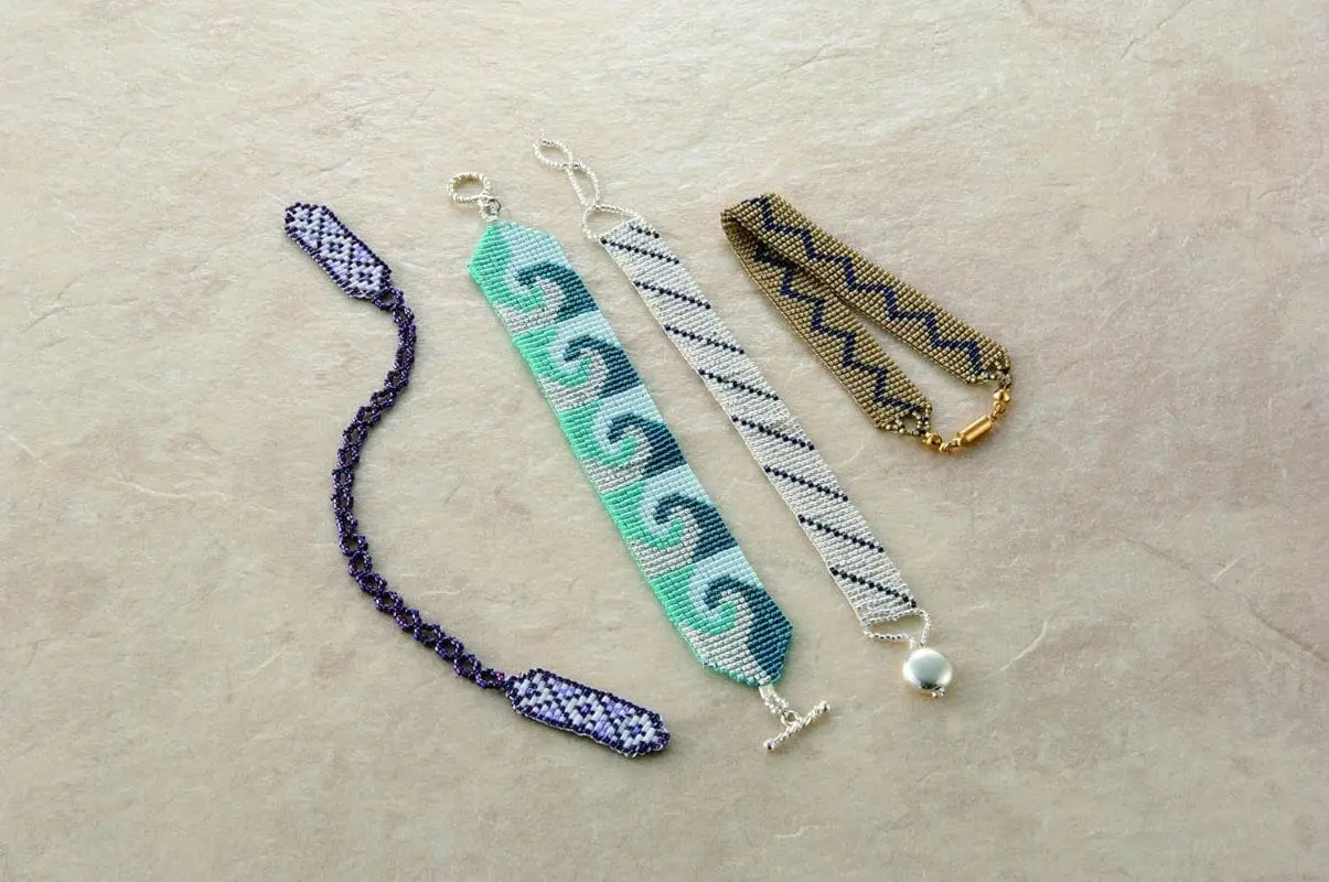 Clover Ajustable Beading Loom