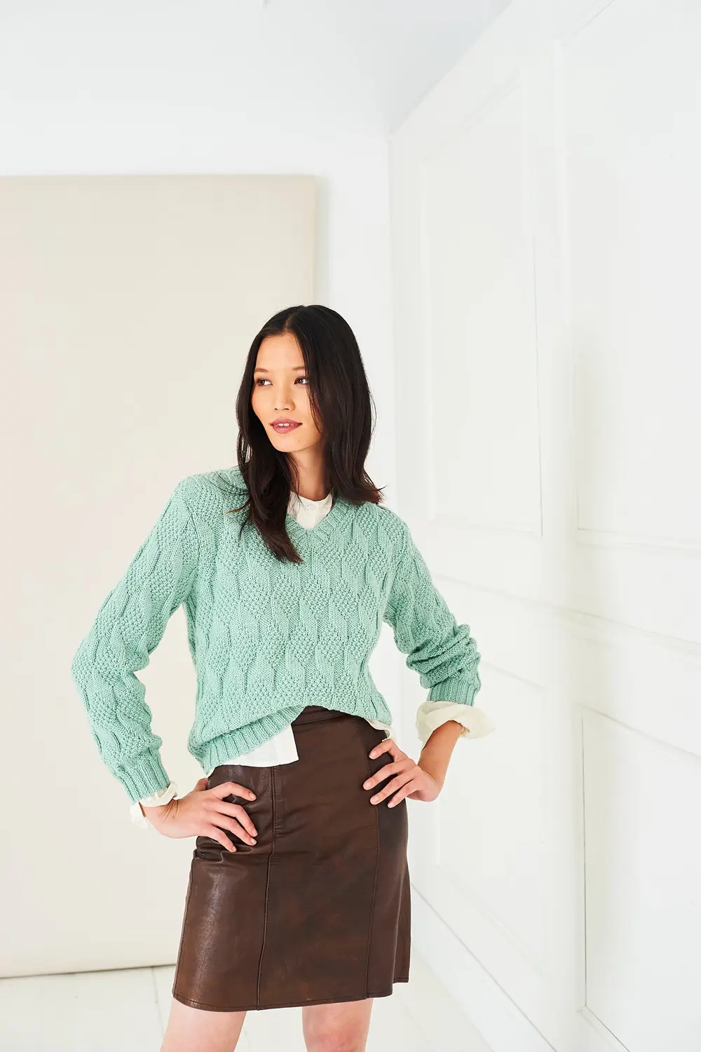Stylecraft 10282 Adult DK Sweater, V-Neck Top Knitting Pattern