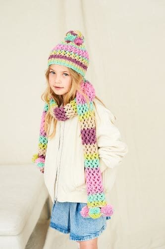 Stylecraft 10050 Child Chunky Hat Scarf Knitting Pattern