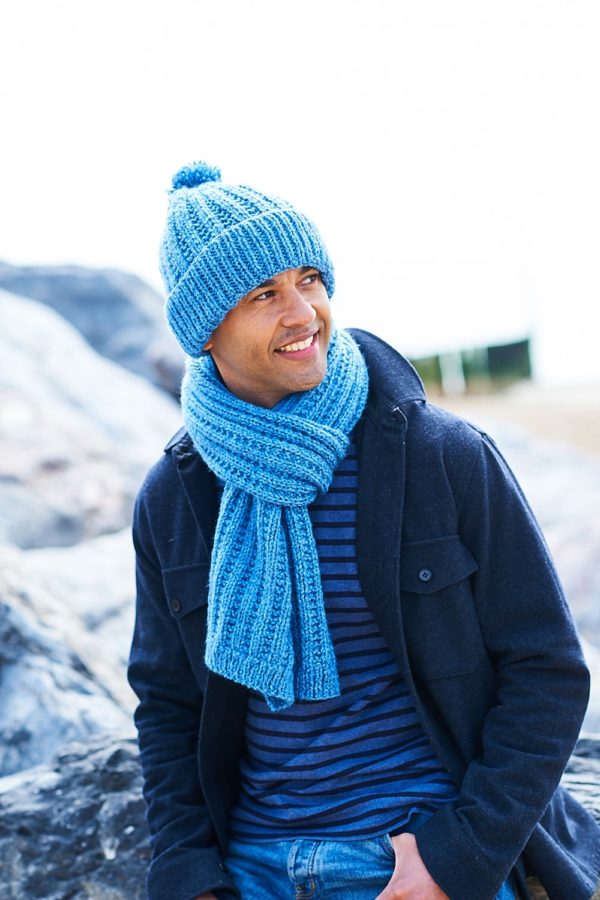 Stylecraft 9942 Adult Chunky Hat Snood Scarf Knitting Pattern