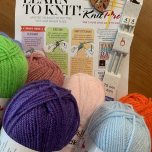 Deluxe learn to knit kit