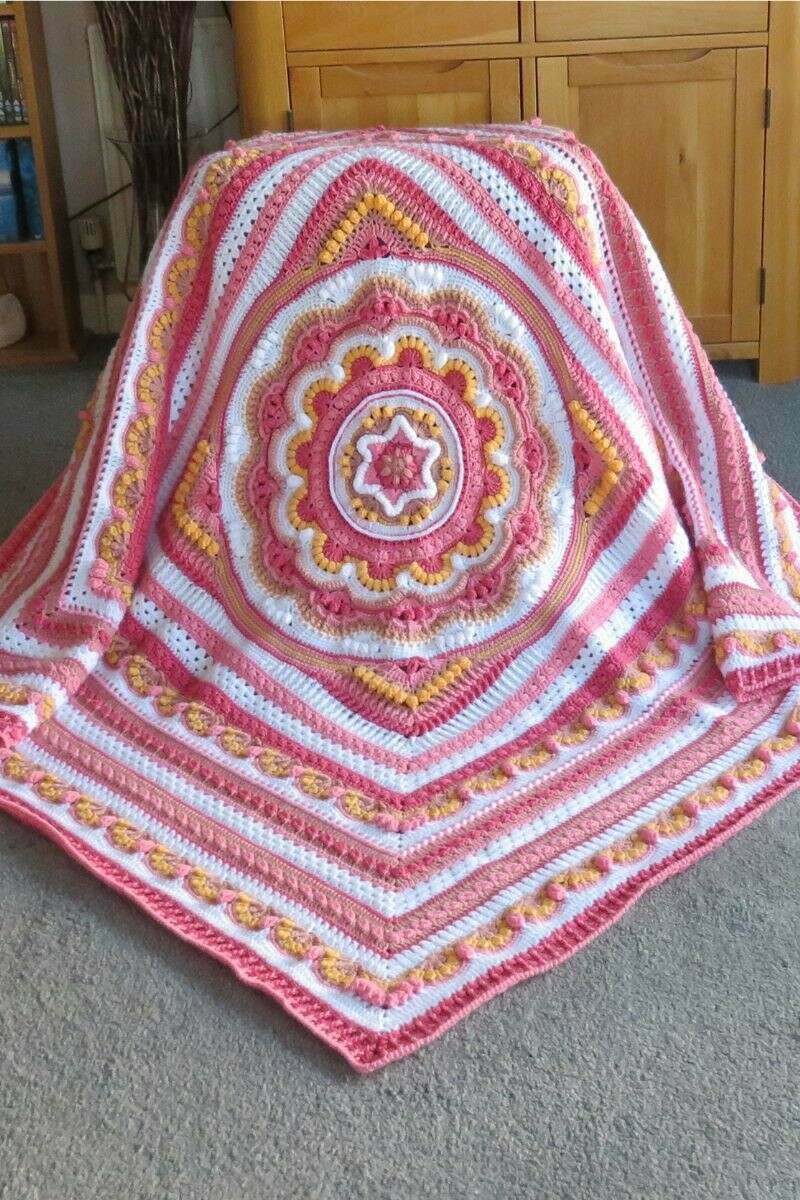 Helen Shrimpton Derowen Blanket Yarn Pack